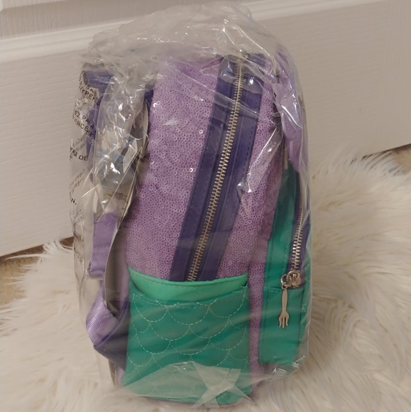 💜💚FIRM! NWT DISNEY LOUNGEFLY LITTLE MERMAID ARIEL SEQUINED MINI BACKPACK & WAL - Picture 3 of 9